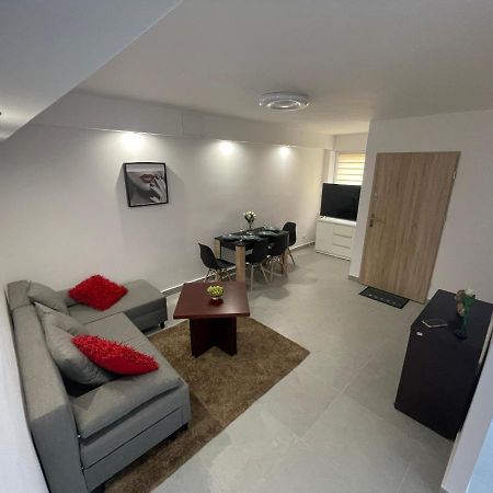 Апартаменты Apartament Medalionow Z Parkingiem Люблин Экстерьер фото