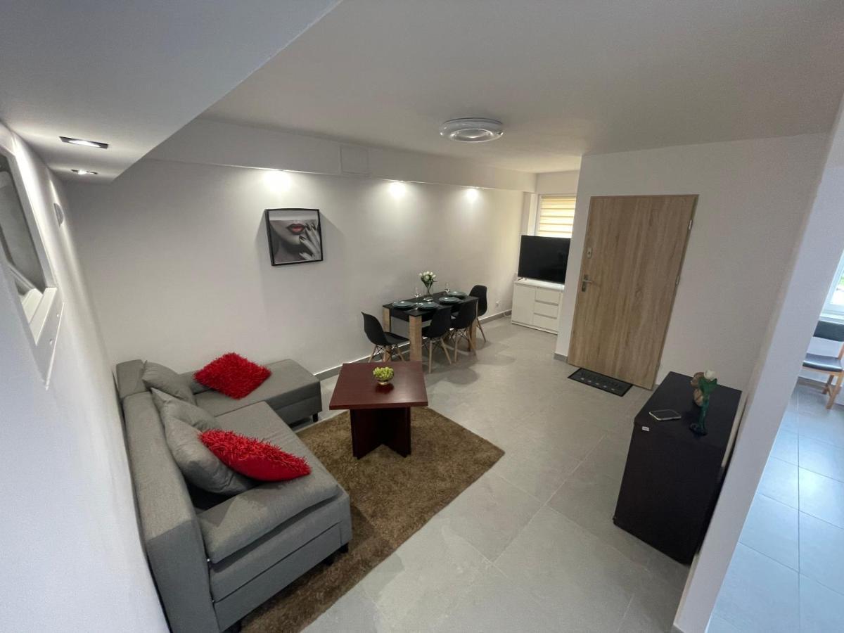 Апартаменты Apartament Medalionow Z Parkingiem Люблин Экстерьер фото